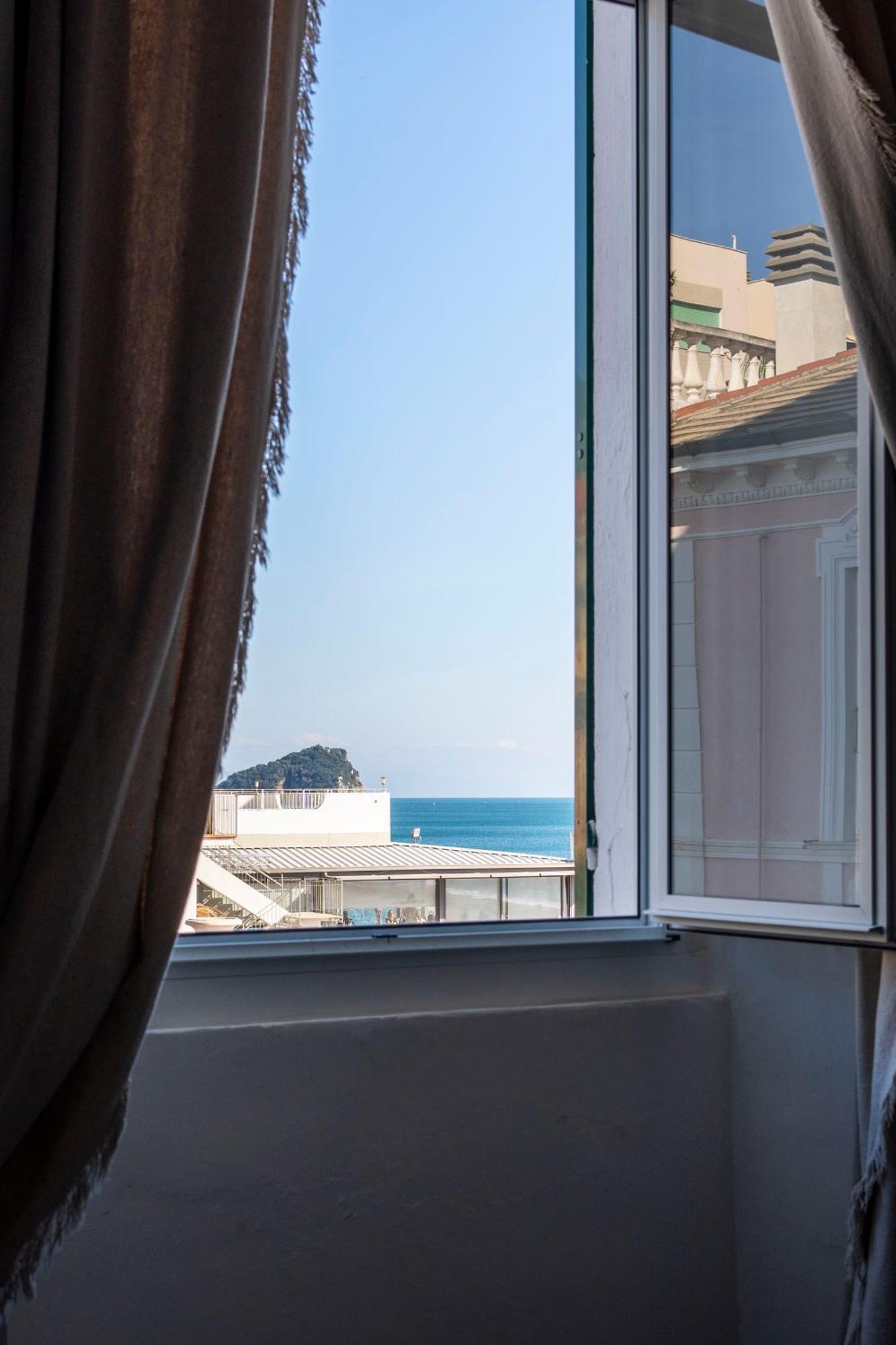 Hotel Miramare Spotorno Ruang foto